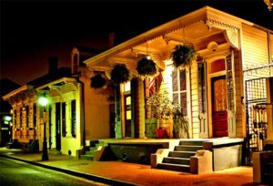Night capture of a row of houses in New Orleans